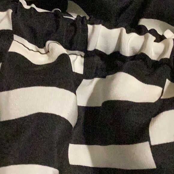 Parker black and white dress off-shoulder 100% silk size M - Picture 11 of 11